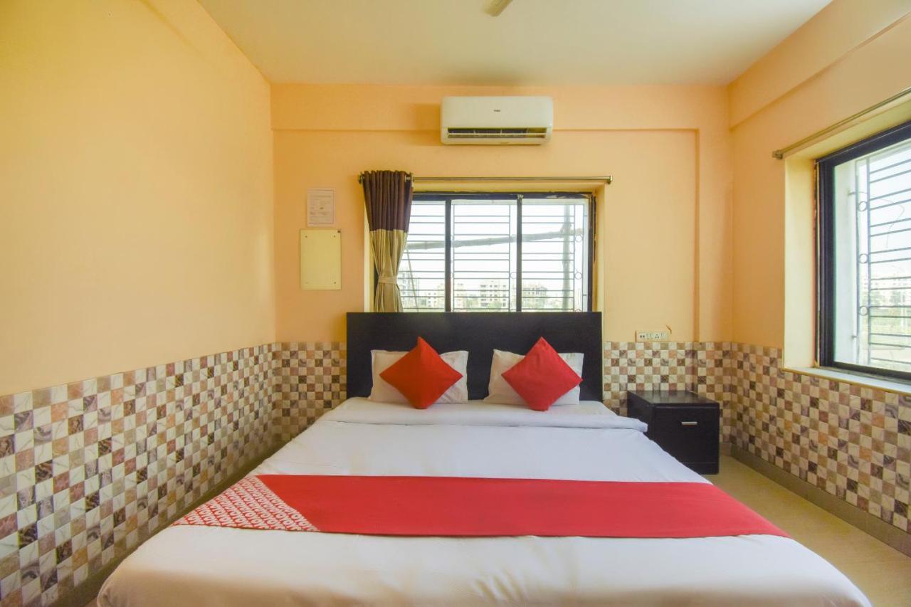 Hotel Oyo Flagship 72260 Seema International Gauripur Zewnętrze zdjęcie