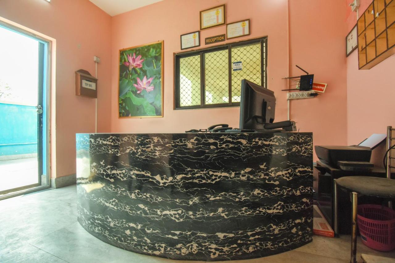 Hotel Oyo Flagship 72260 Seema International Gauripur Zewnętrze zdjęcie
